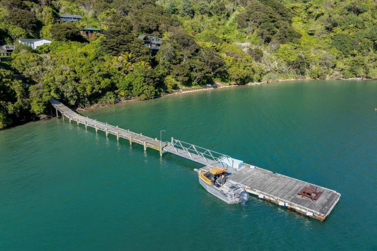 Photo of property in 19 Tara Bay Road, Te Mahia, Marlborough Sounds, 7282