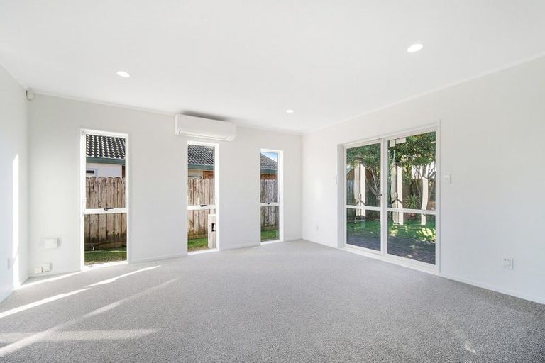 Photo of property in 13 Sheriff Place, Randwick Park, Auckland, 2105