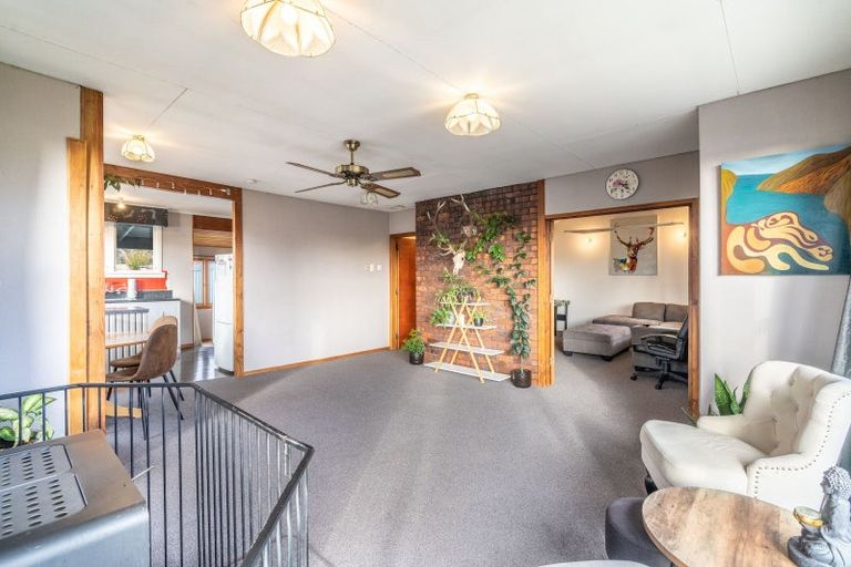 Photo of property in 17 Durham Street, Winton, 9720