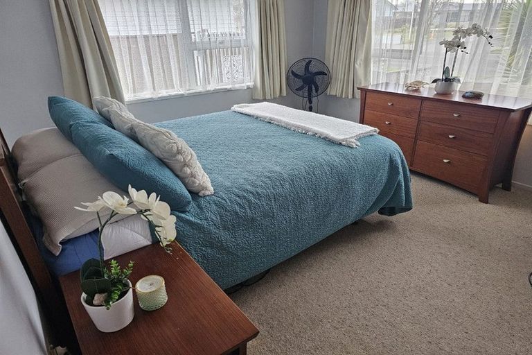 Photo of property in 28 Freyberg Avenue, Tamatea, Napier, 4112