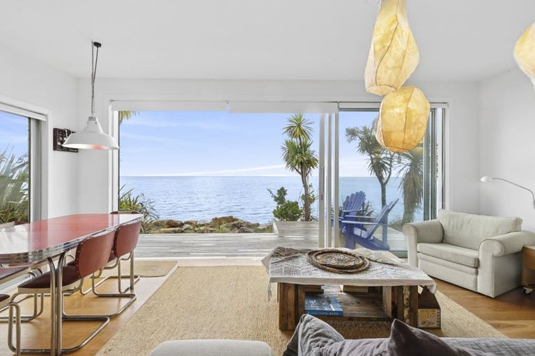 Photo of property in 35 Totara Avenue, Collingwood, 7073