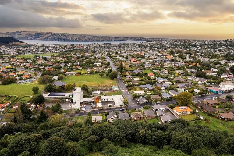 Photo of property in 11 Kohu Place, Halfway Bush, Dunedin, 9010