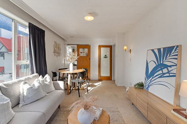 Photo of property in Adelphi Apartments, 183 The Terrace, Wellington Central, Wellington, 6011