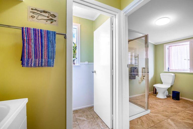 Photo of property in 30 Florance Avenue, Russell, 0202