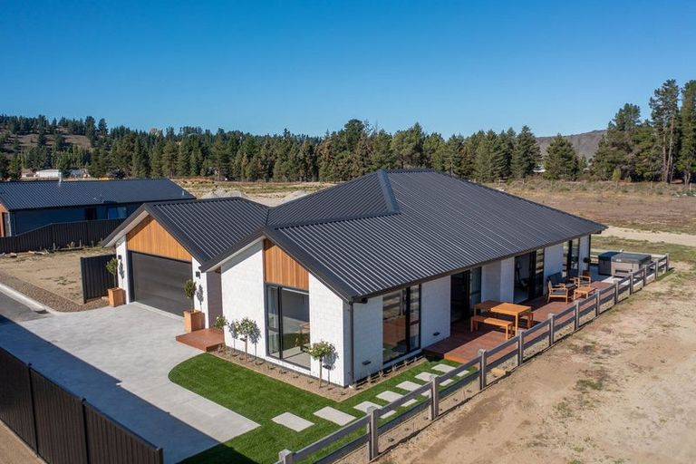 Photo of property in 4 Gards Place, Alexandra, 9320