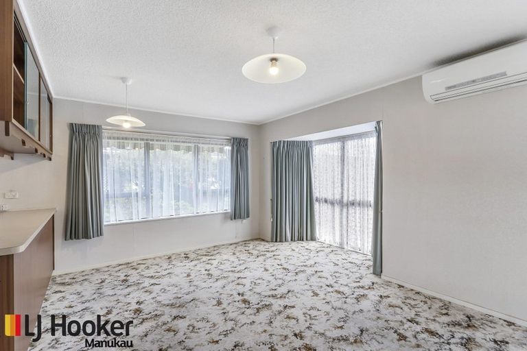 Photo of property in 221b Queen Street, Pukekohe, 2120