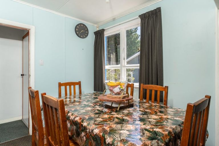 Photo of property in 189 Sievers Grove, Cannons Creek, Porirua, 5024