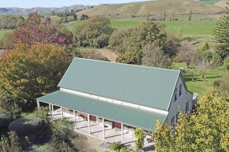 Photo of property in 2269 State Highway 2, Te Hauke, Hastings, 4178
