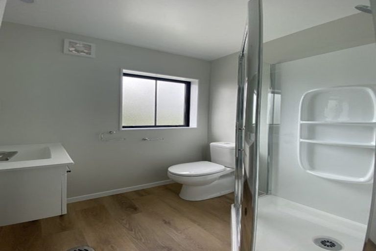 Photo of property in 12/15 Sunhill Road, Sunnyvale, Auckland, 0612