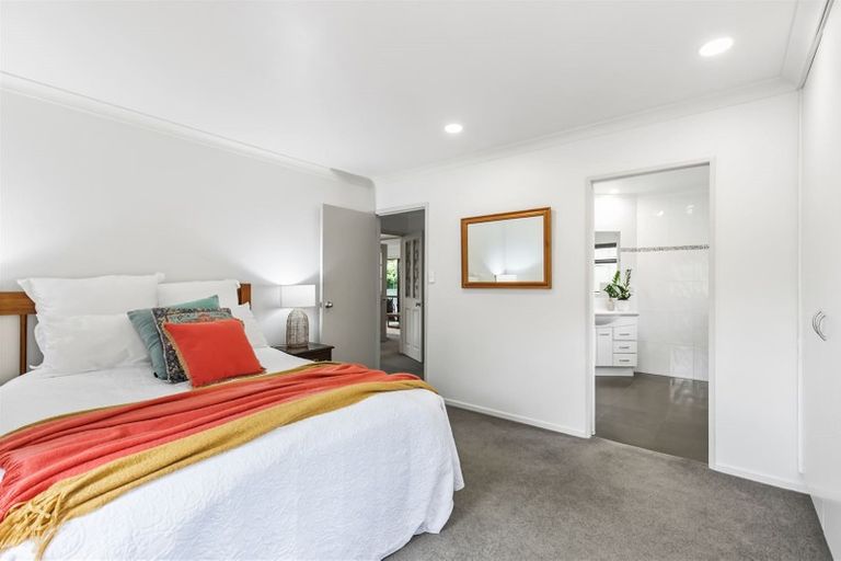 Photo of property in 4 Janome Place, Bucklands Beach, Auckland, 2014