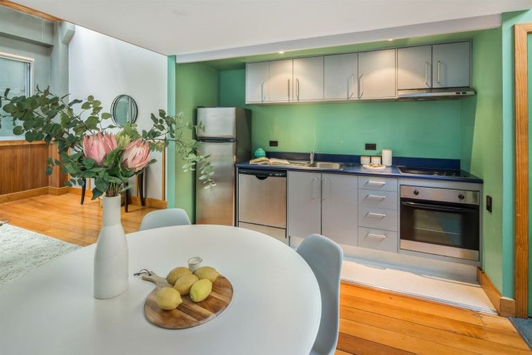 Photo of property in 225/6 Left Bank, Te Aro, Wellington, 6011