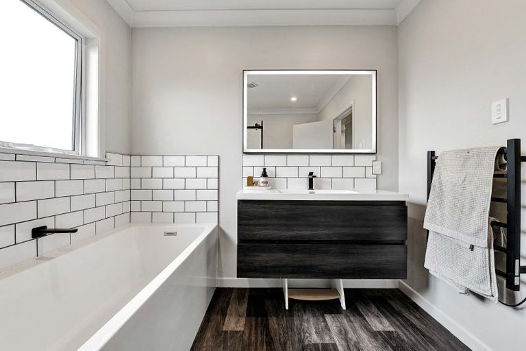 Photo of property in 46 Celia Street, Stratford, 4332