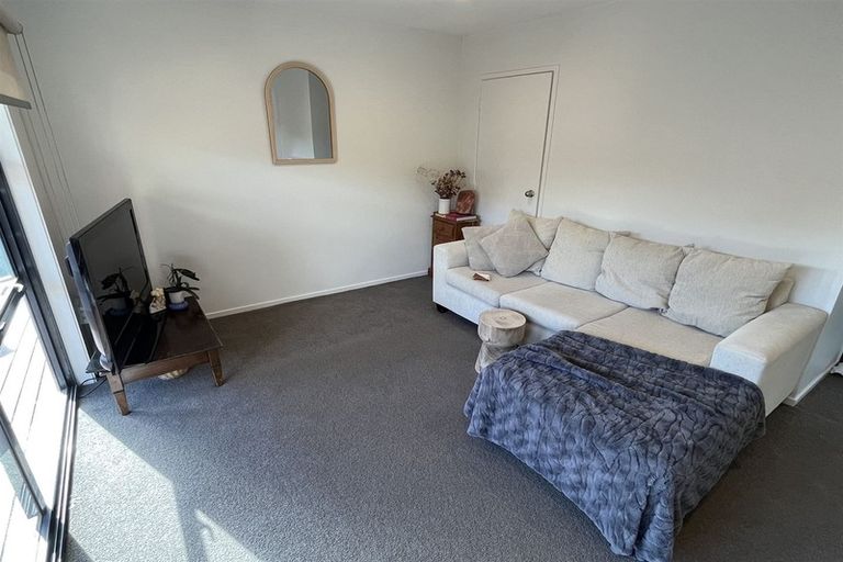 Photo of property in 20/3 The Avenue, Albany, Auckland, 0632