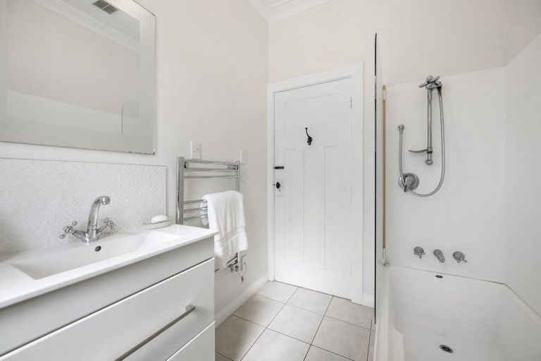 Photo of property in 609 Frederick Street, Mahora, Hastings, 4120