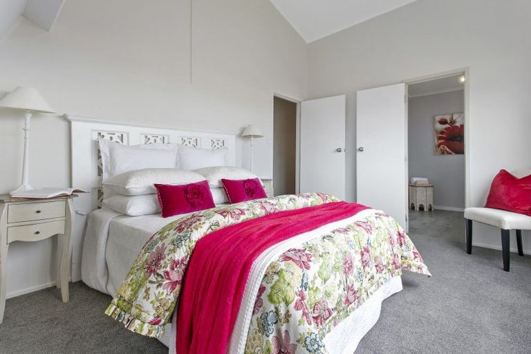 Photo of property in 4/8 Wood Street, Papakura, 2110