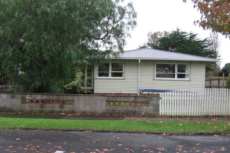 Photo of property in 21 Challinor Street, Pakuranga, Auckland, 2010