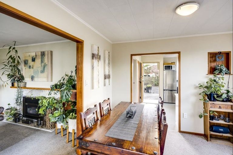 Photo of property in 3 Brookvale Road, Havelock North, 4130