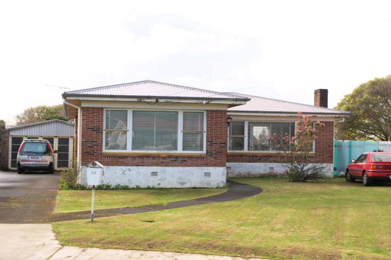 Photo of property in 67 Hallberry Road, Mangere East, Auckland, 2024