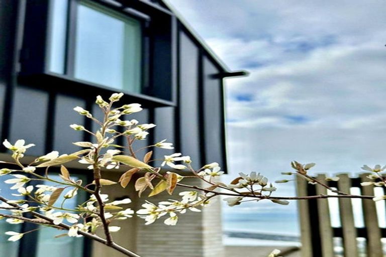 Photo of property in 9 Loader Lane, Clifton, Christchurch, 8081