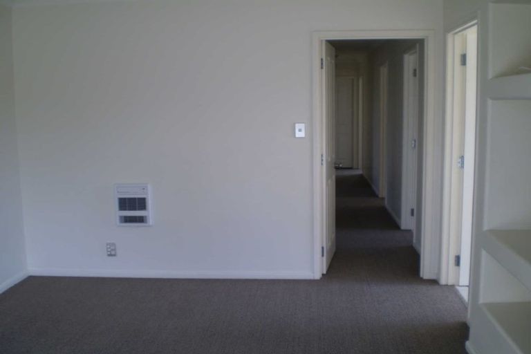 Photo of property in 2 Limes Avenue, Parklands, Christchurch, 8083