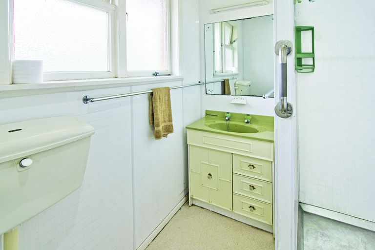 Photo of property in 248 High Street North, Carterton, 5713