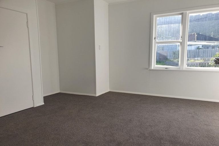 Photo of property in 29 Ruthven Road, Wainuiomata, Lower Hutt, 5014