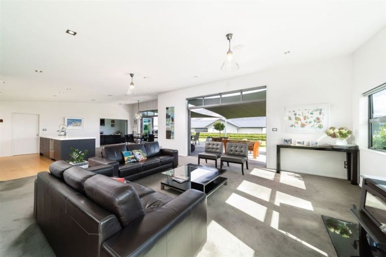 Photo of property in 27 Infinity Drive, Wanaka, 9305