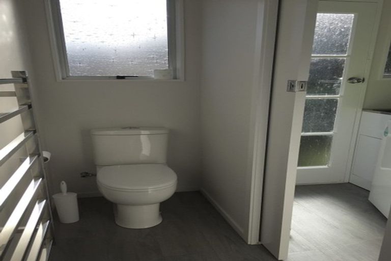 Photo of property in 3/1 Cluny Road, Plimmerton, Porirua, 5026