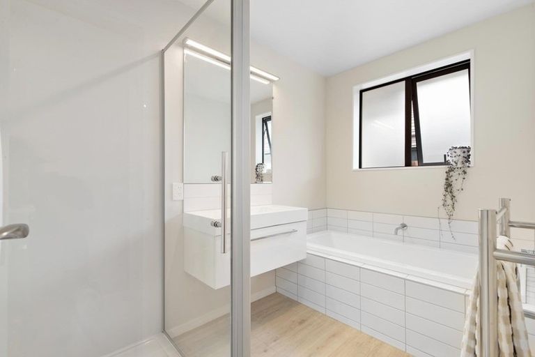 Photo of property in 31 Peterley Road, Lower Shotover, Queenstown, 9304