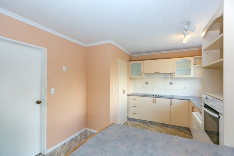 Photo of property in 28a Marchant Place, Westown, New Plymouth, 4310