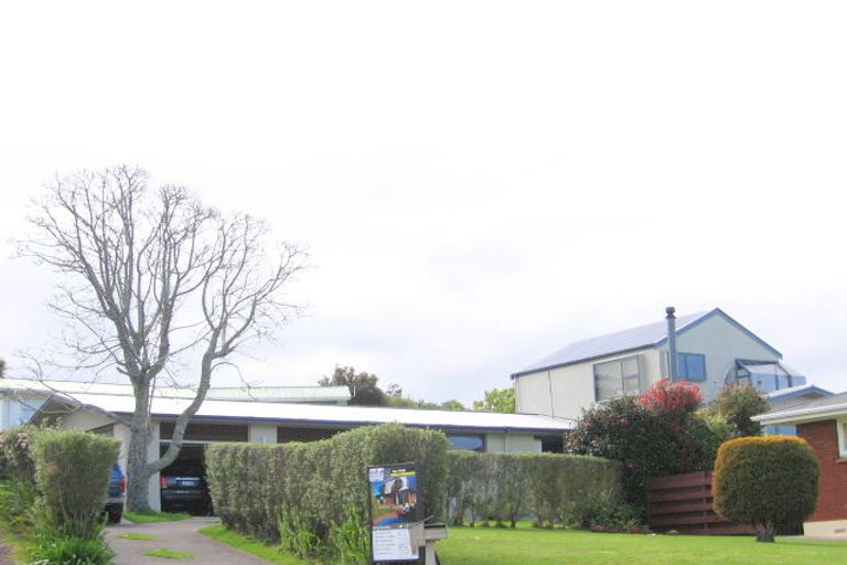 Photo of property in 21 Highfield Crescent, Brookfield, Tauranga, 3110