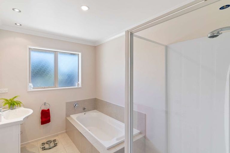 Photo of property in 15 Dryden Avenue, Rolleston, 7614