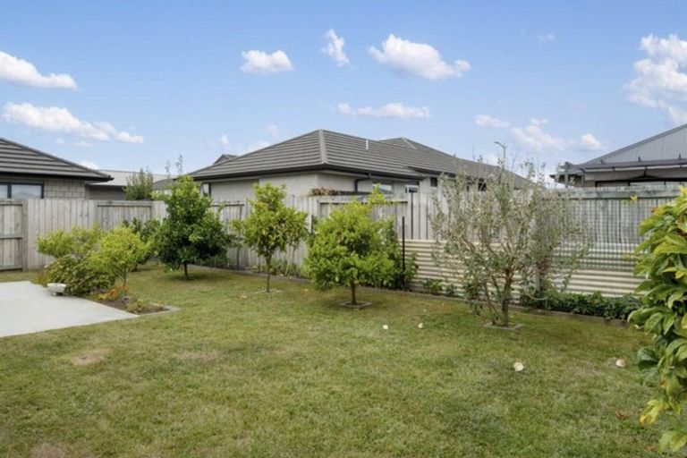 Photo of property in 18 Tuaia Street, Pyes Pa, Tauranga, 3112