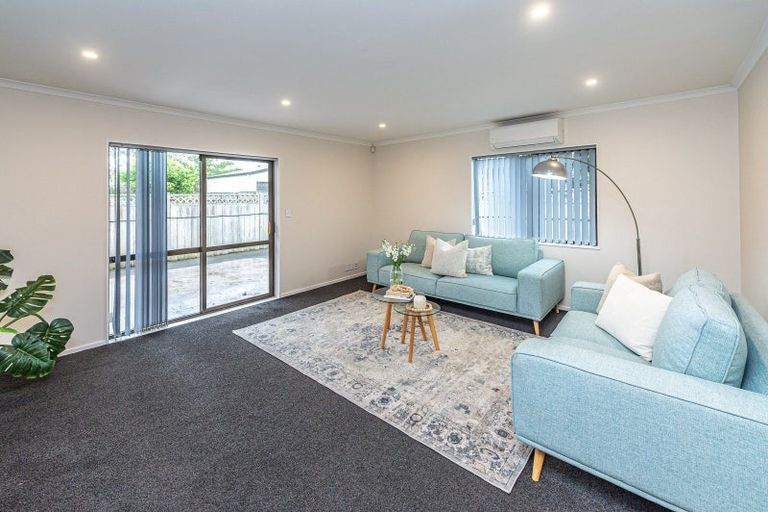 Photo of property in 1 Loader Place, Tawhero, Whanganui, 4501