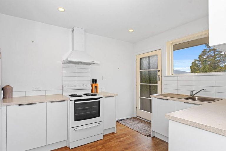 Photo of property in 187 Matsons Avenue, Papanui, Christchurch, 8053