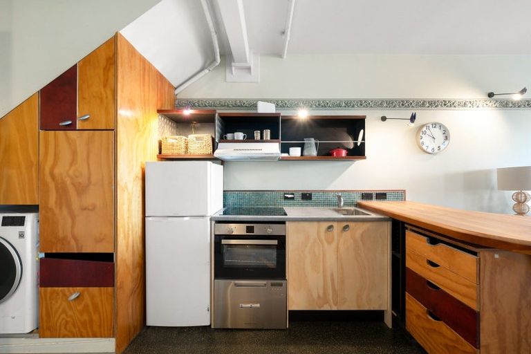 Photo of property in Qba Apartments, 3d/51 Webb Street, Mount Cook, Wellington, 6011