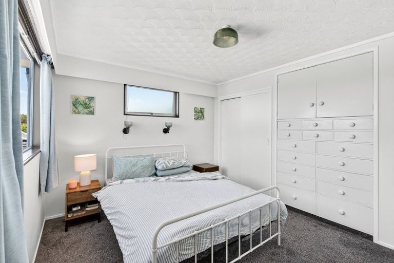 Photo of property in 138 Gloucester Street, Taradale, Napier, 4112