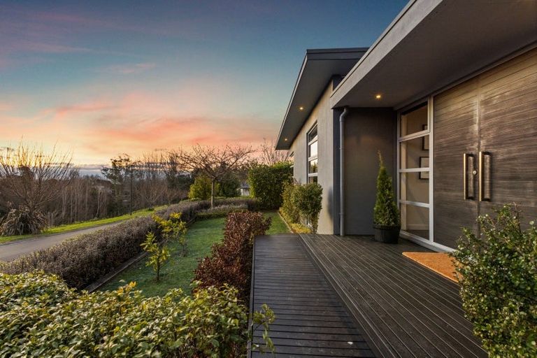 Photo of property in 54 Rochfort Road, Havelock North, 4130