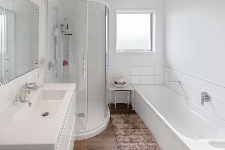 Photo of property in 19 Magnolia Crescent, Tawhero, Whanganui, 4501