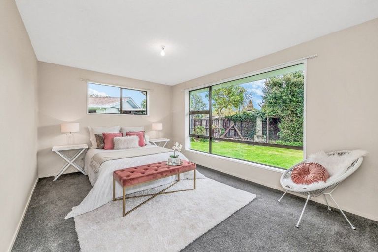 Photo of property in 14 Taiaroa Place, Southbridge, 7602