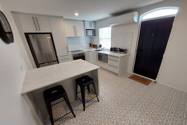 Photo of property in 10 Burke Street, Addington, Christchurch, 8024