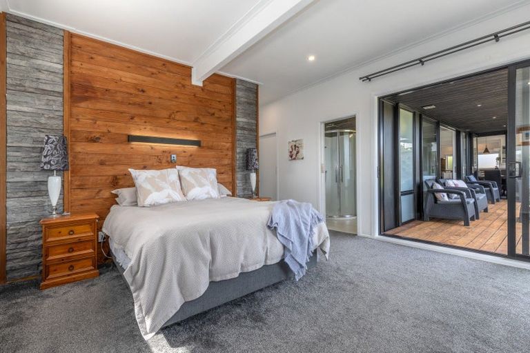 Photo of property in 16 Whyte Street, Paraparaumu Beach, Paraparaumu, 5032