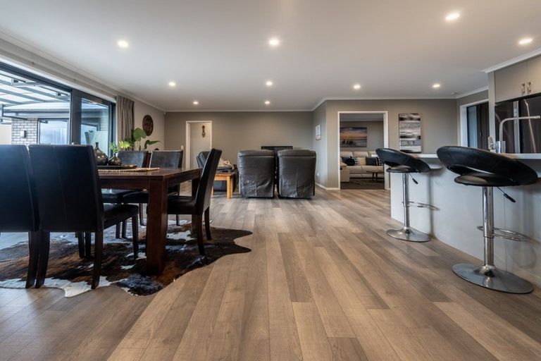 Photo of property in 8 Highview Court, Flagstaff, Hamilton, 3210