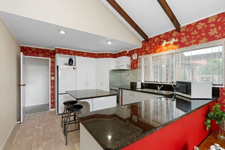 Photo of property in 10 Wright Grove, Levin, 5510