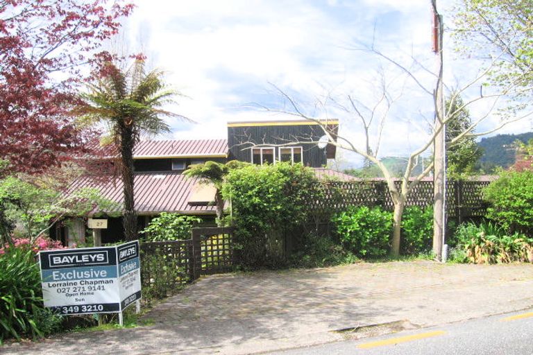 Photo of property in 2 Calder Road, Lake Okareka, Rotorua, 3076