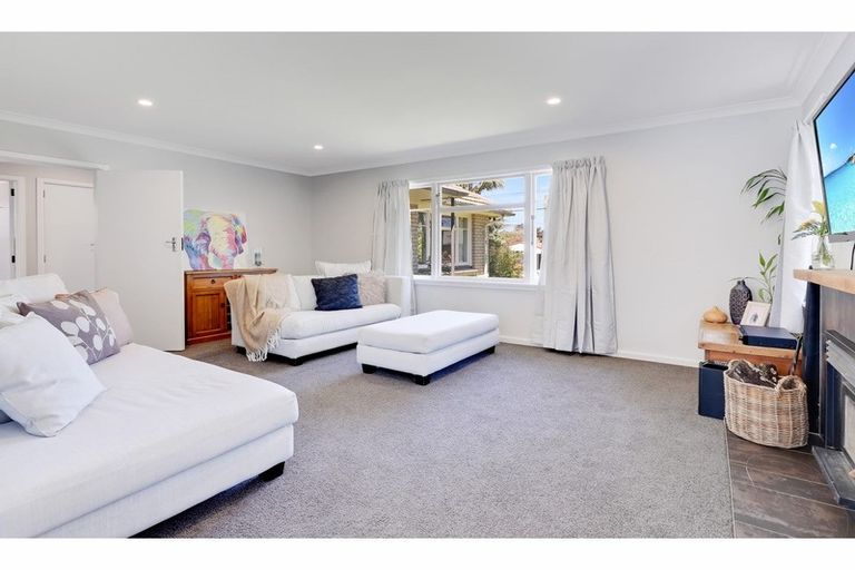 Photo of property in 15 Wyn Street, Hoon Hay, Christchurch, 8025