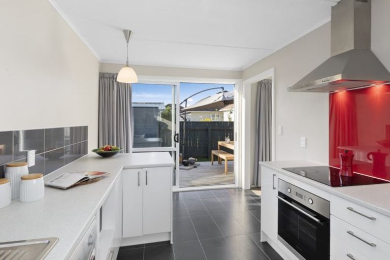 Photo of property in 2 Partridge Street, Taita, Lower Hutt, 5011