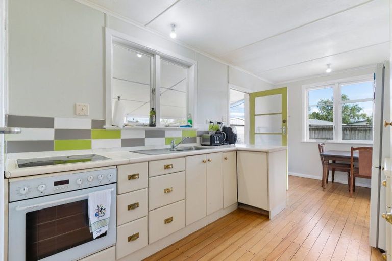 Photo of property in 18 Solway Street, Solway, Masterton, 5810