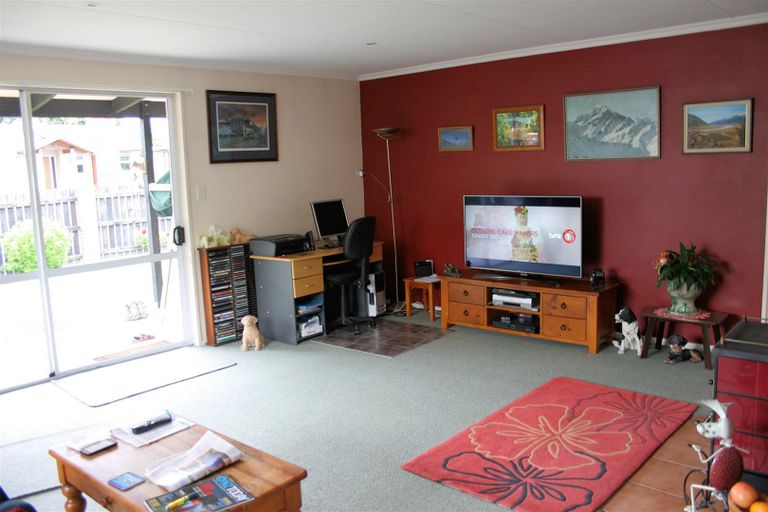 Photo of property in 24 Cass Crescent, Twizel, 7901