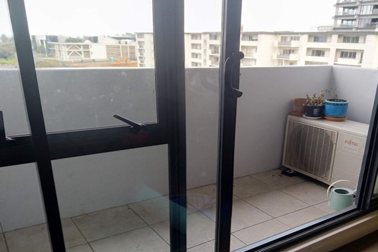 Photo of property in 4p/160 Symonds Street, Eden Terrace, Auckland, 1010